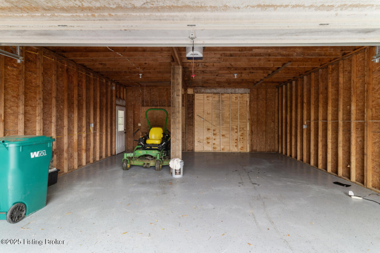 Listing Image 53