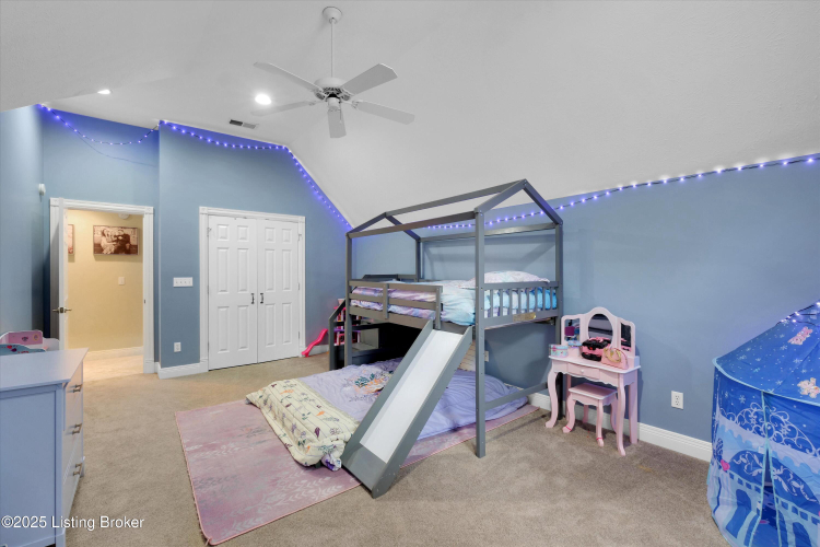 Listing Image 57