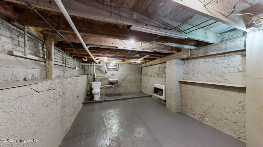 Listing Image 26