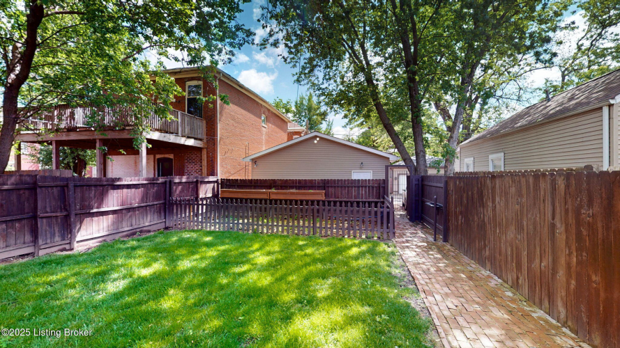 Listing Image 29
