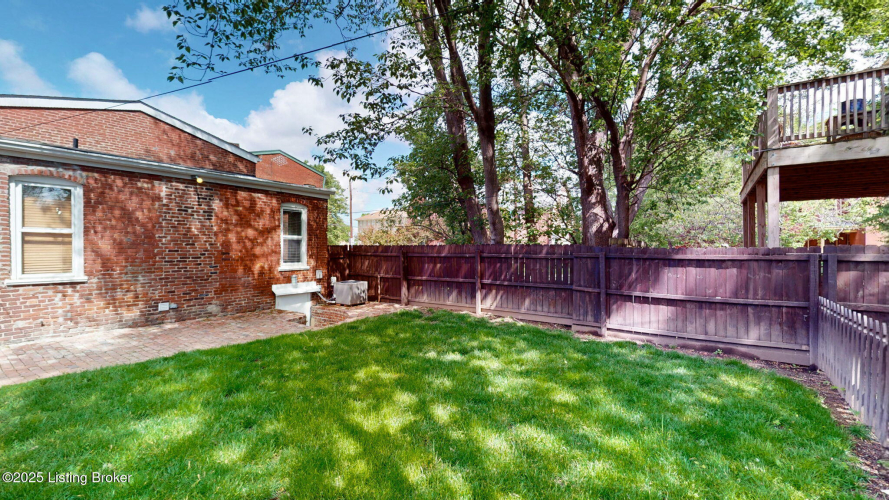 Listing Image 32