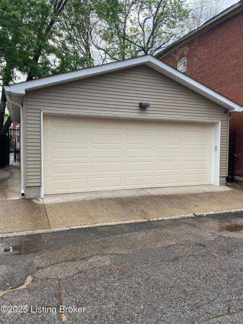 Listing Image 35