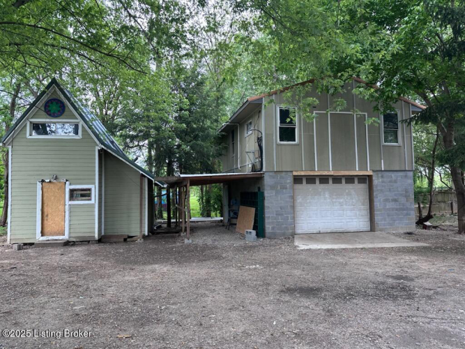 Listing Image 5