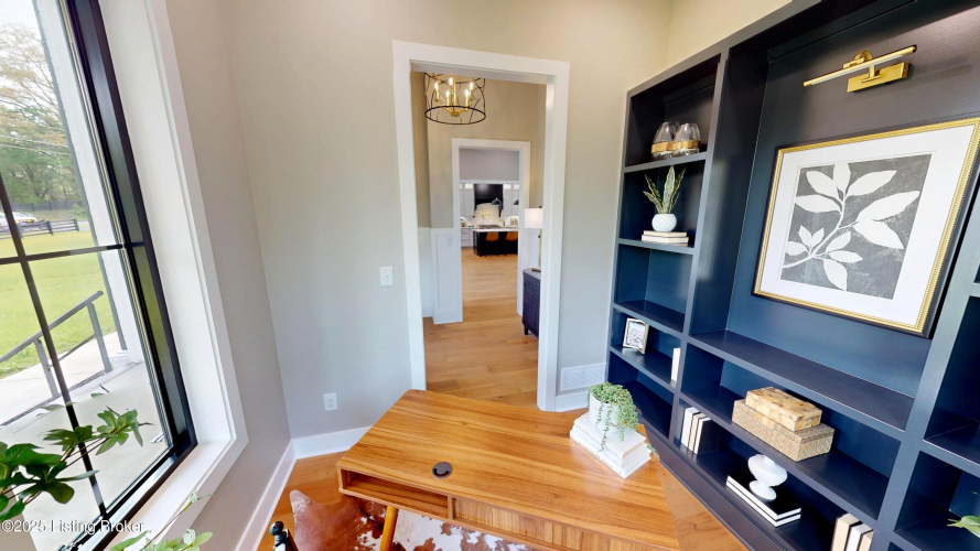 Listing Image 22