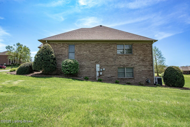 Listing Image 75