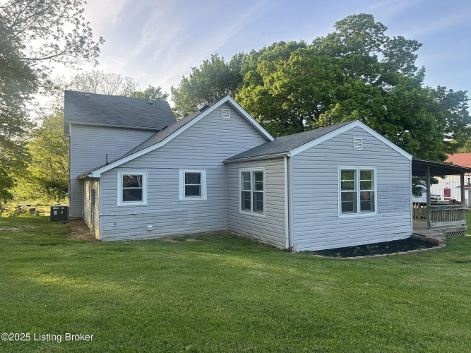 Listing Image 16