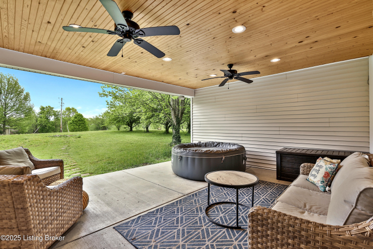 Listing Image 24