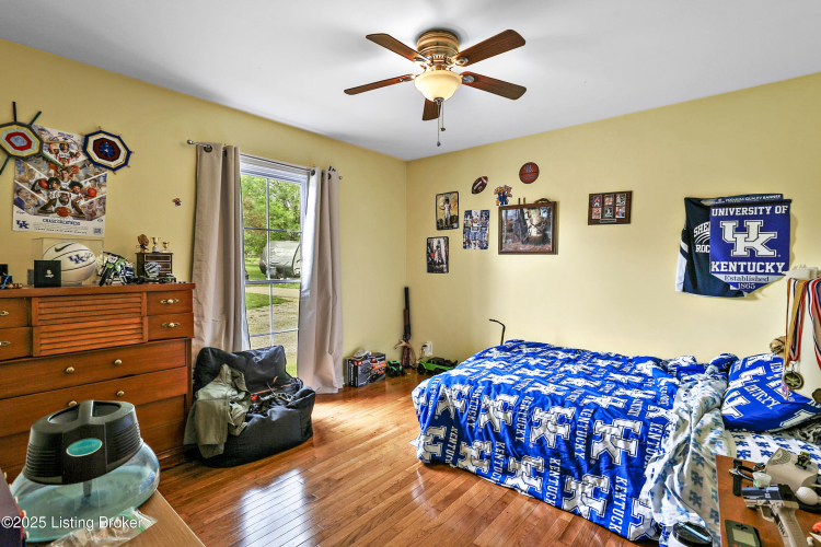 Listing Image 31