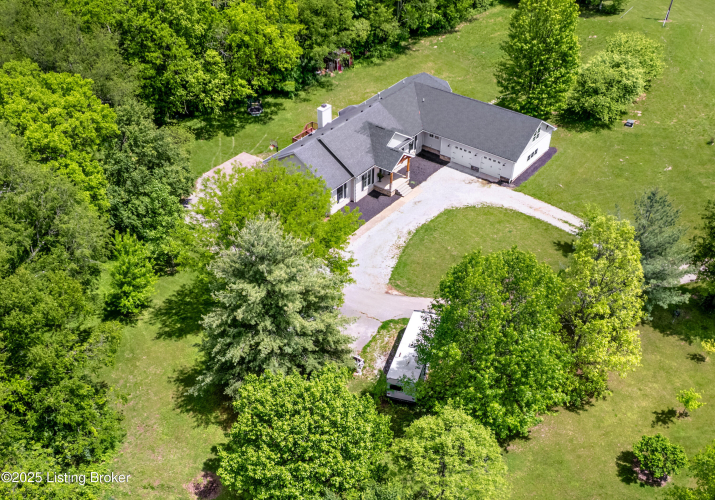 Listing Image 52