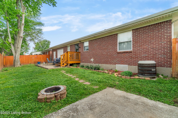 Listing Image 24