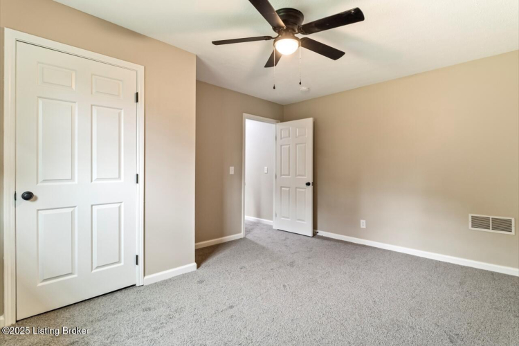 Listing Image 30