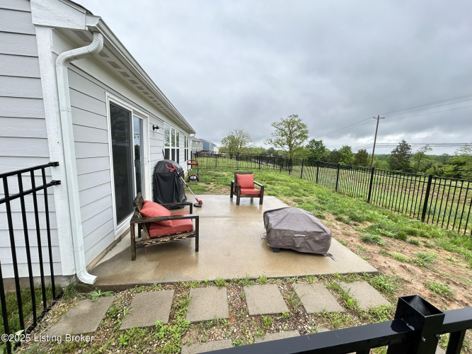 Listing Image 33