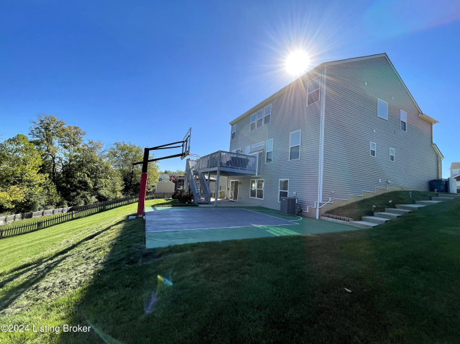 Listing Image 54