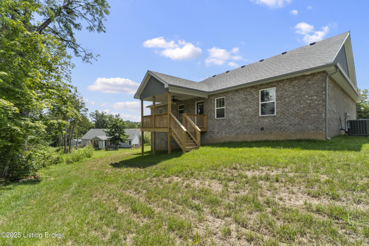 Listing Image 20