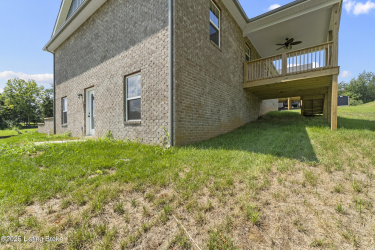 Listing Image 24