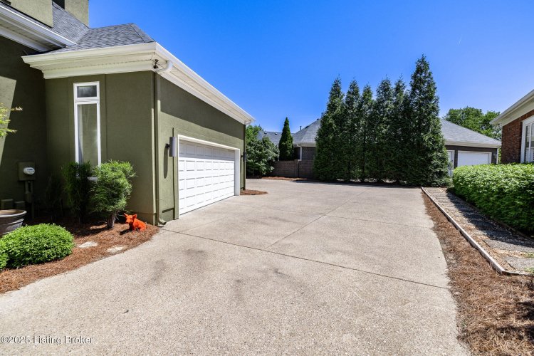 Listing Image 74