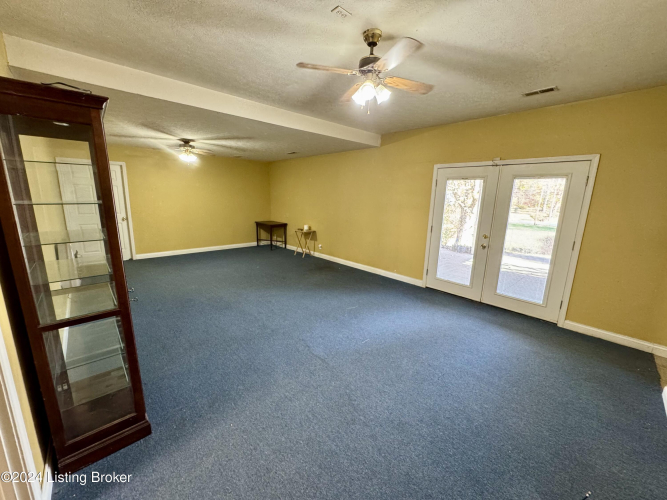 Listing Image 48