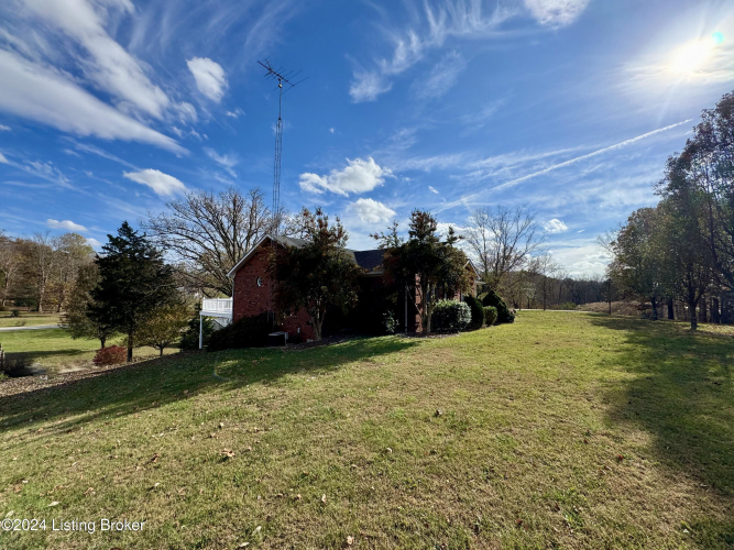 Listing Image 96