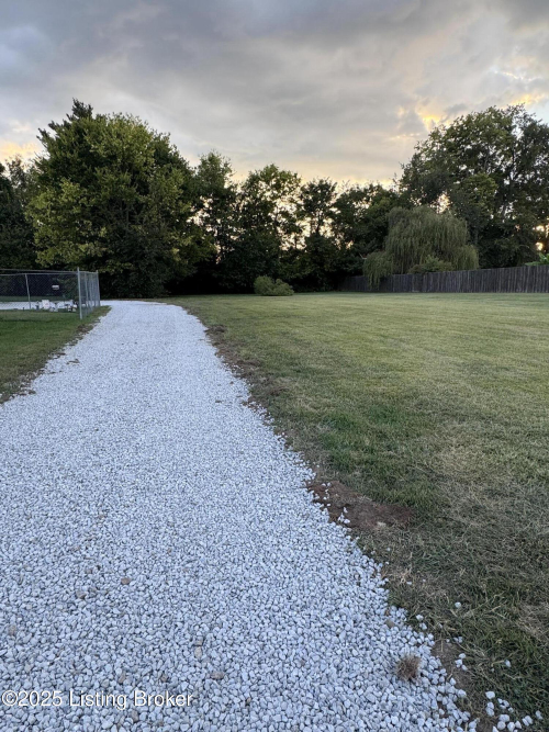 Listing Image 33
