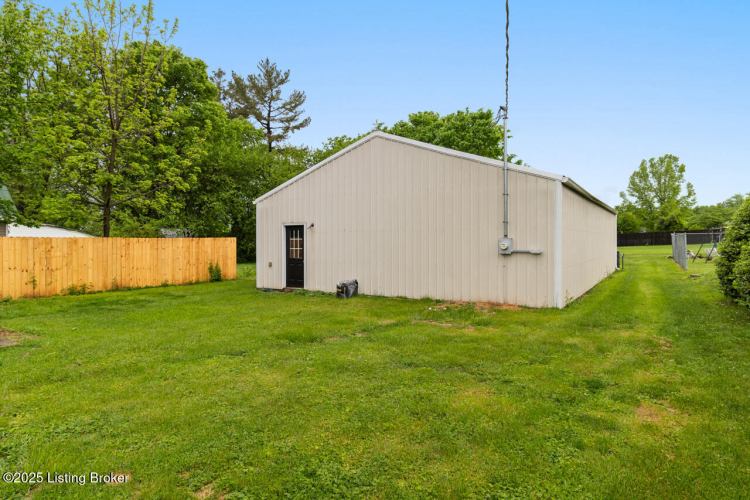Listing Image 34