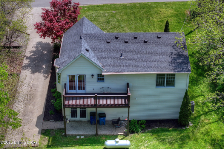 Listing Image 44