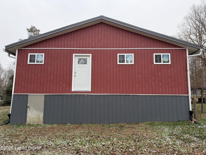 Listing Image 21