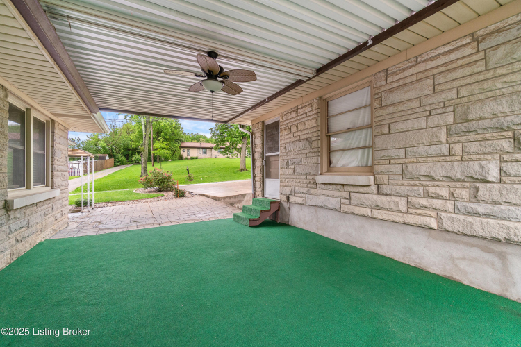 Listing Image 41