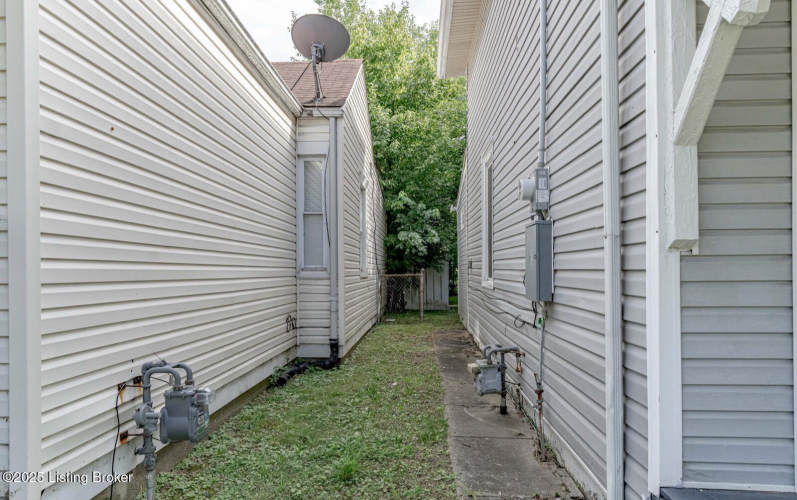 Listing Image 29