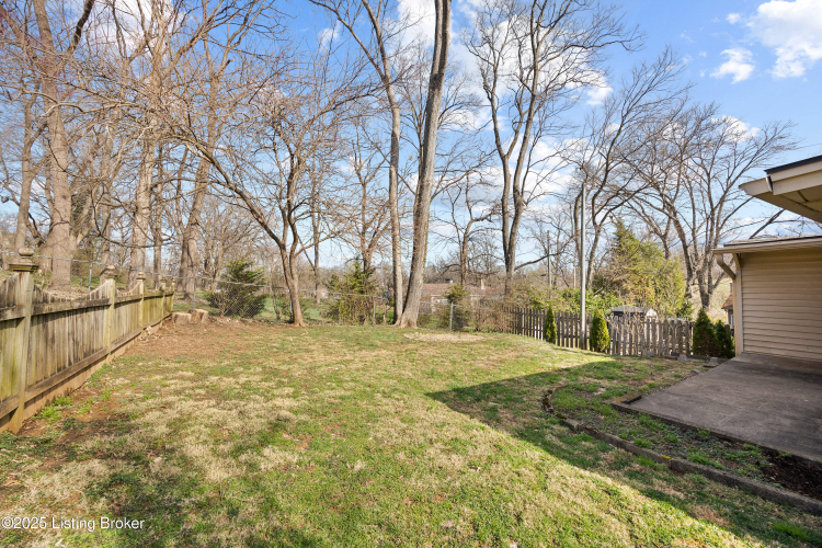 Listing Image 28