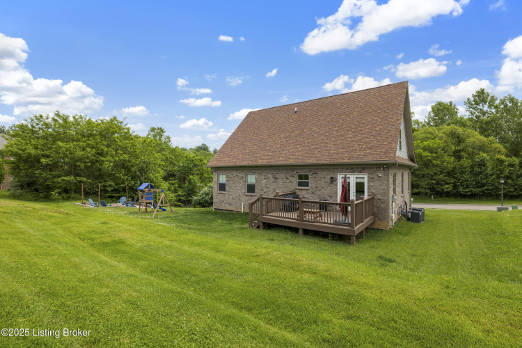 Listing Image 57