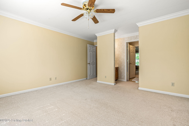 Listing Image 38
