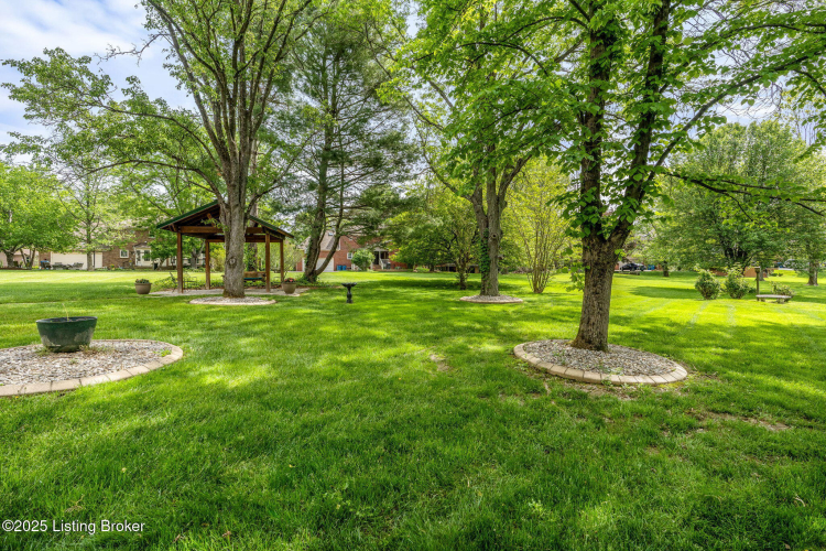 Listing Image 52