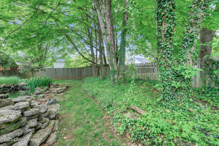 Listing Image 38