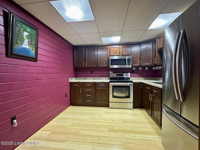 Listing Image 51