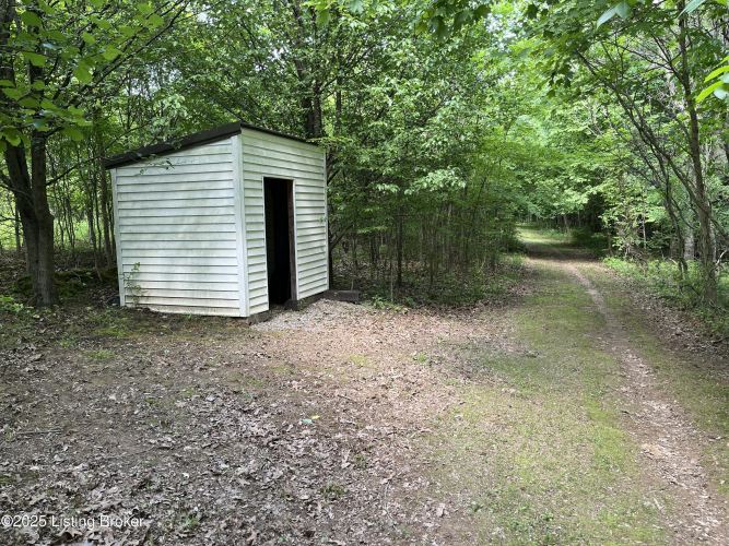 Listing Image 93