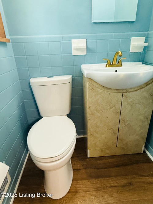 Listing Image 18