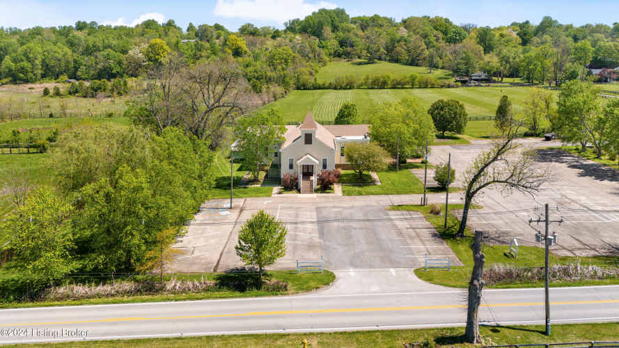 Listing Image 41