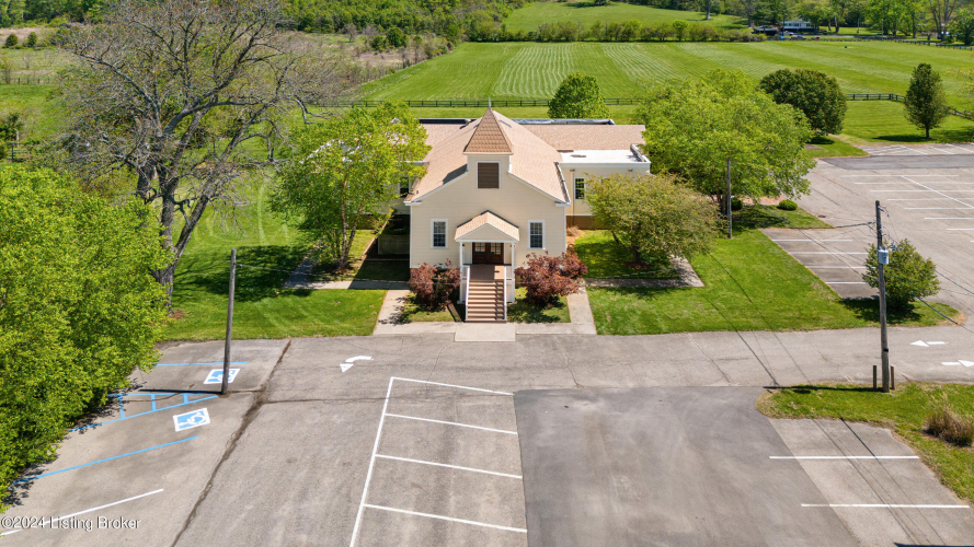 Listing Image 42