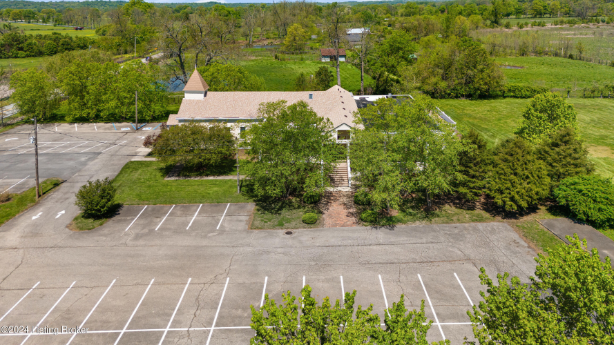 Listing Image 44