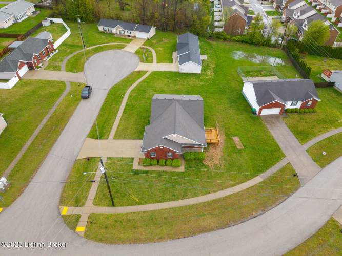Listing Image 28
