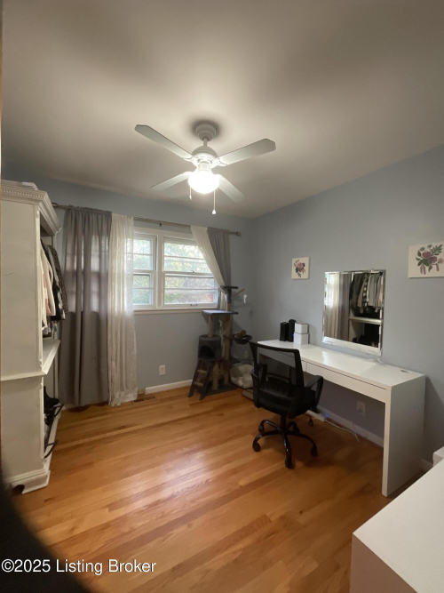Listing Image 22