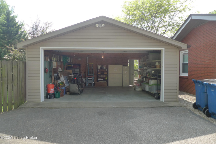 Listing Image 59