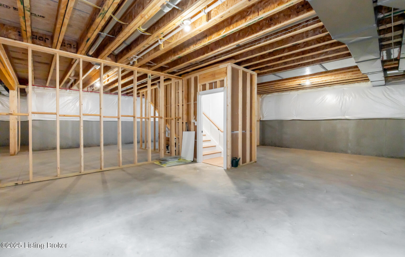 Listing Image 118
