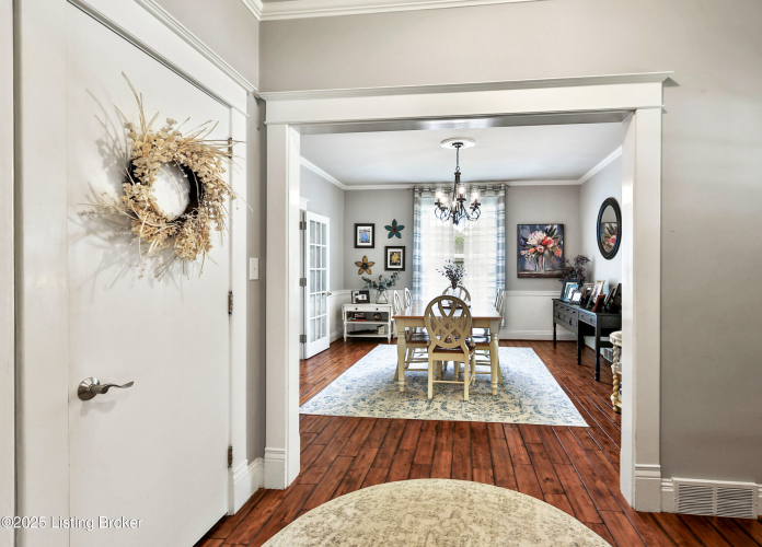 Listing Image 59
