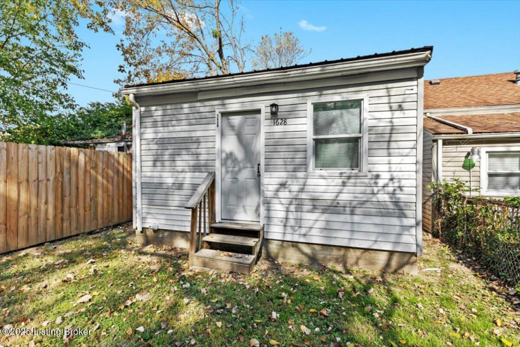Listing Image 21