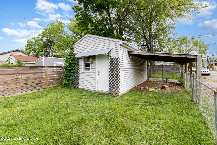 Listing Image 25