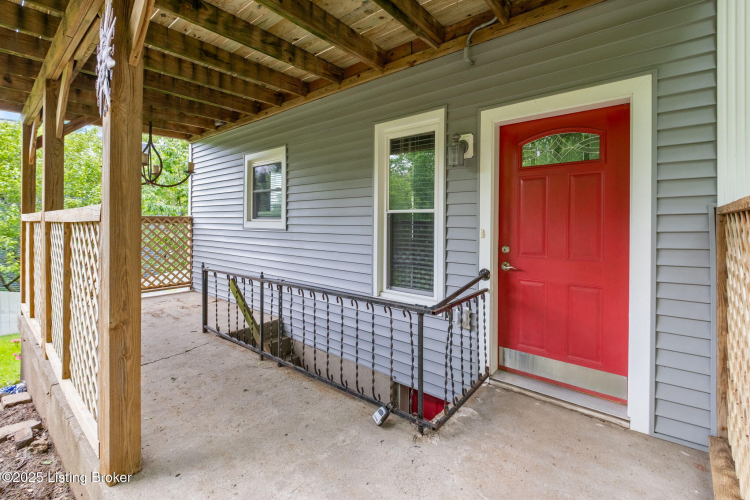 Listing Image 24