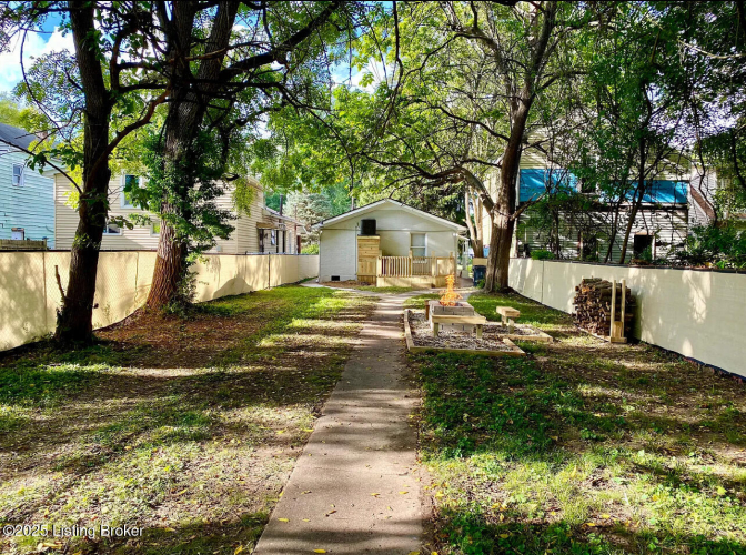 Listing Image 13