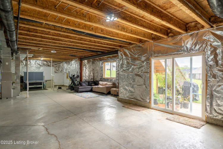 Listing Image 58