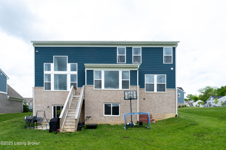 Listing Image 70
